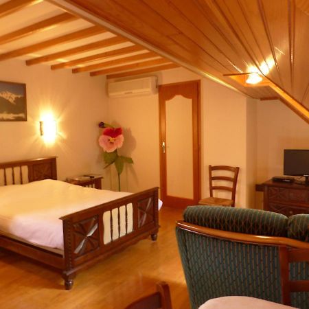 La Bouigane Bed & Breakfast Saint-Lary  Luaran gambar
