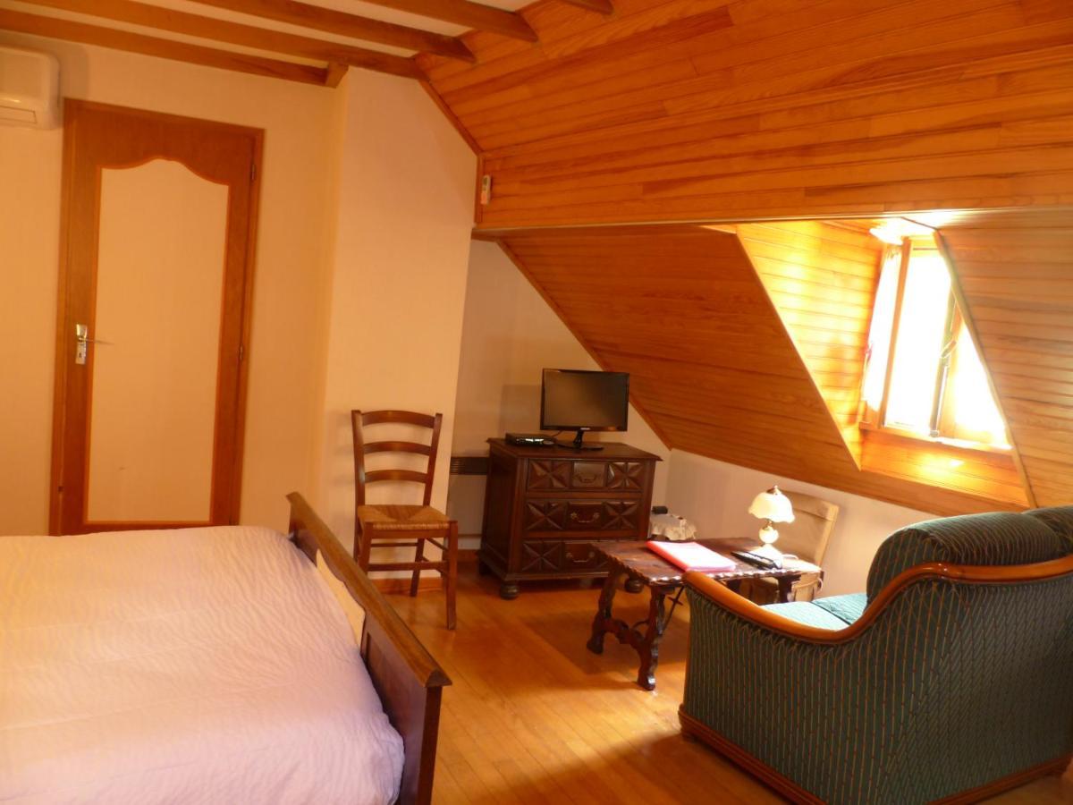 La Bouigane Bed & Breakfast Saint-Lary  Luaran gambar